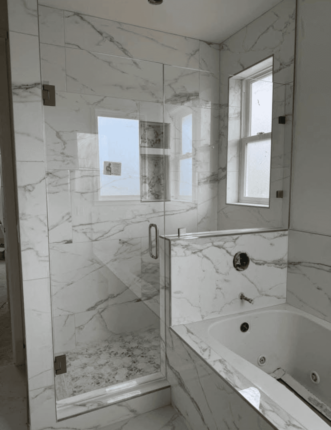 Bathroom Remodels project photo 40