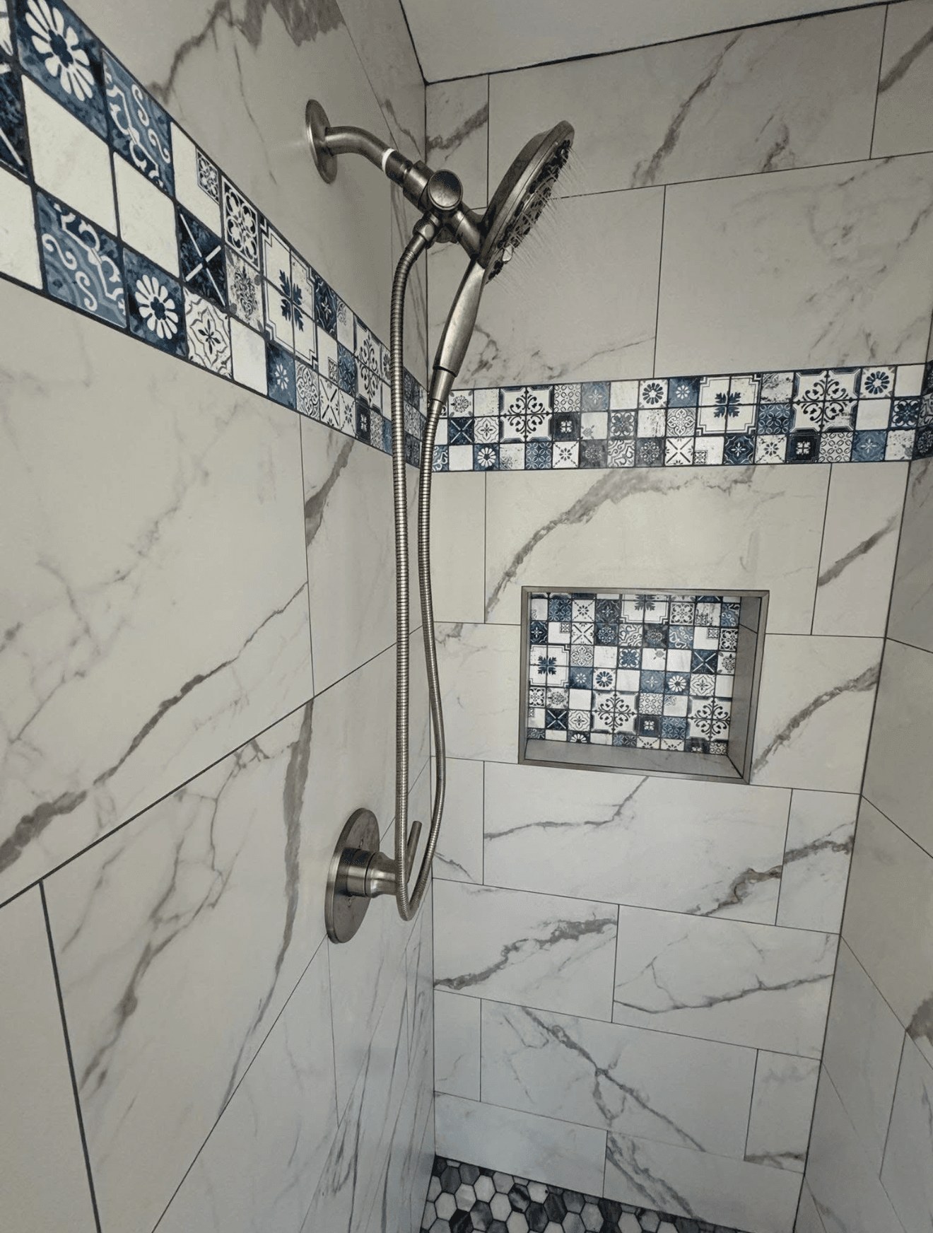 Bathroom Remodels project photo 51