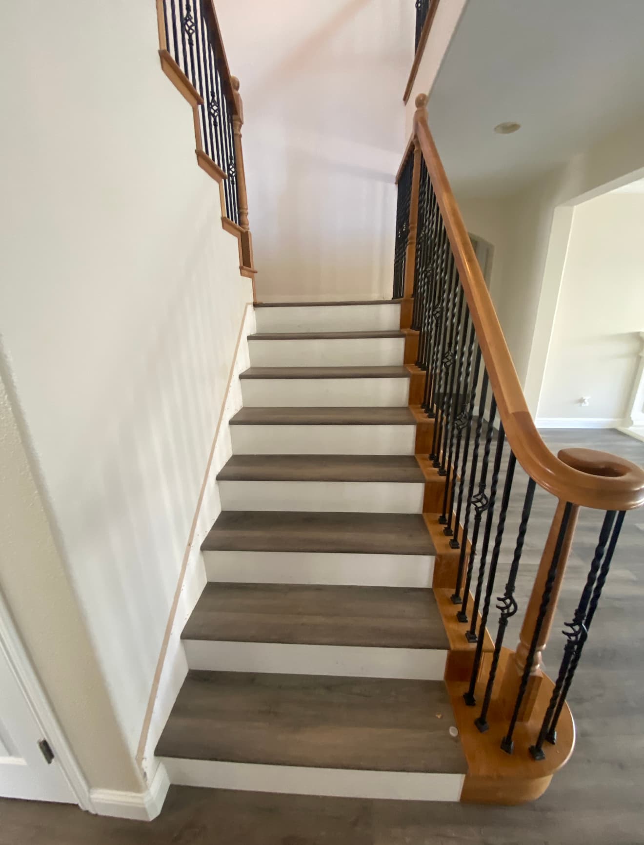Flooring & Staircase Remodels project by 209 Valley Handyman in the 209 area, photo 11