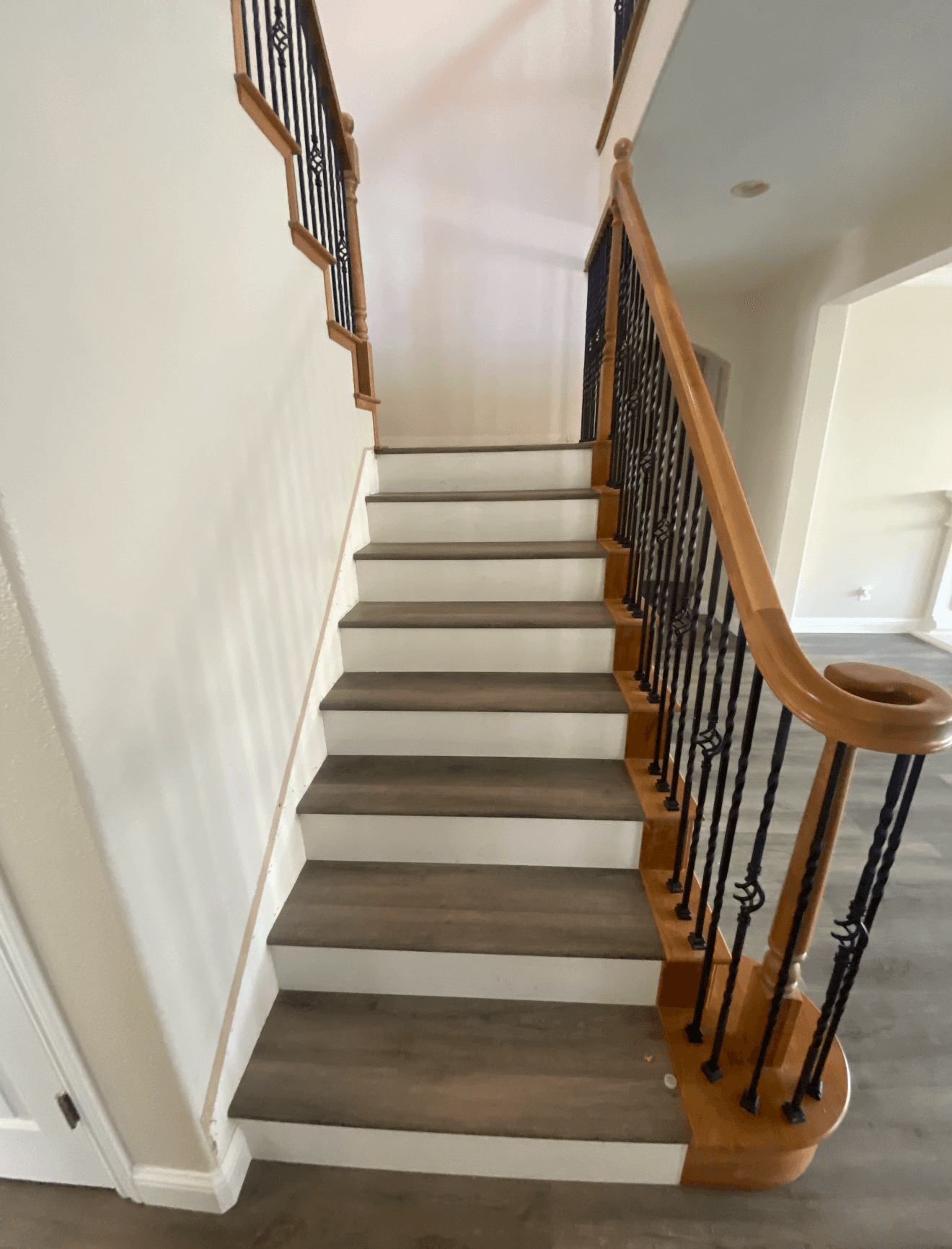 Flooring & Staircase Remodels project photo 11